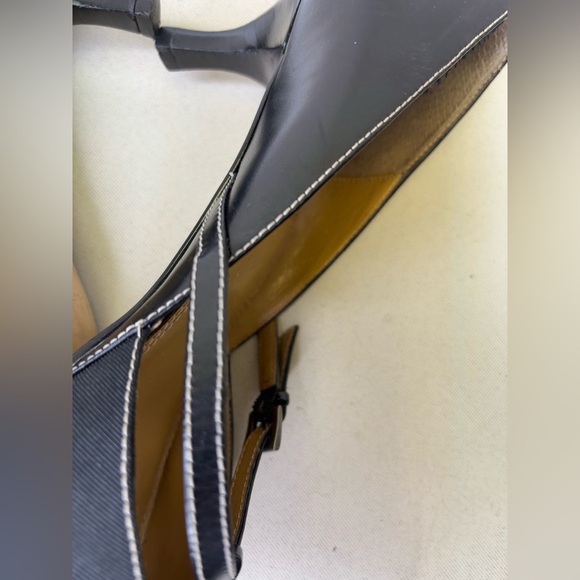 Tahari Black Pointed Toe T-Strap Kitten Heel Shoes Size 10 - Picture 11 of 11